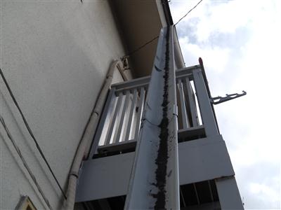 横浜市保土ヶ谷区｜台風で雨樋破損