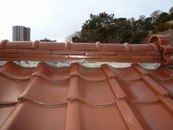 横浜市瀬谷区で和瓦のメンテナンス工事