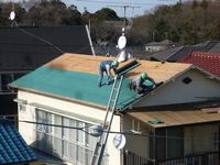 保土ヶ谷区で震災被害のため屋根の葺き替え工事を行いました