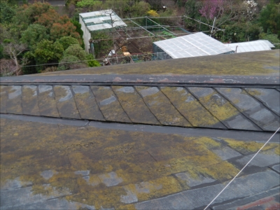横浜市戸塚区舞岡｜エコグラーニで屋根カバー工事、外壁塗装と雨樋交換　