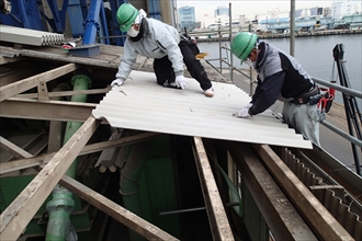 神奈川区-工場屋根009.JPG