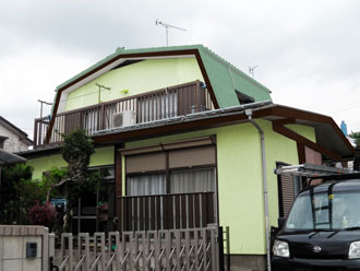 横浜市都筑区　屋根点検　雨染み